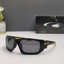 Picture of Oakley Sunglasses _SKUfw66124117fw
